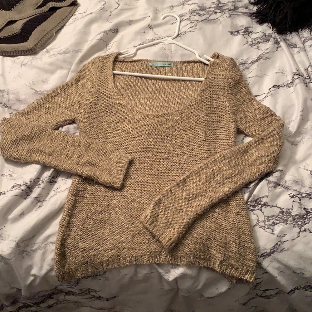 S Maurices tan knit sweater